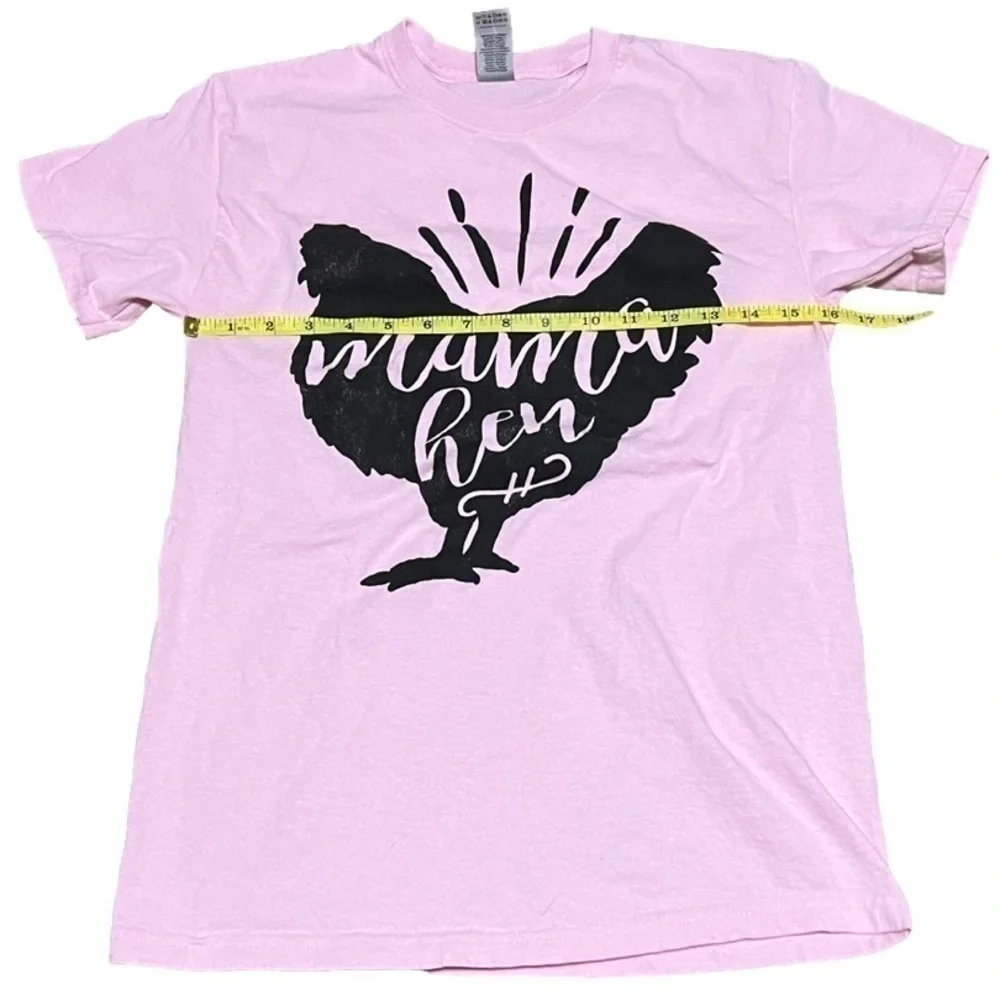 WOMEN’S Mama Hen Chicken Tee (Sz S) - Picture 5 of 6